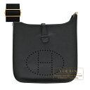 エルメス　エヴリントロワPM　ブラック　トリヨンクレマンス　ゴールド金具　HERMES　Evelyne 3 bag PM　Black　Clemence leather　Gold hardware