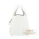 エルメス　ピコタンロック18/PM　ニューホワイト　トリヨンクレマンス　ゴールド金具　HERMES　Picotin Lock bag 18/PM　New white　Clemence leather　Gold hardware