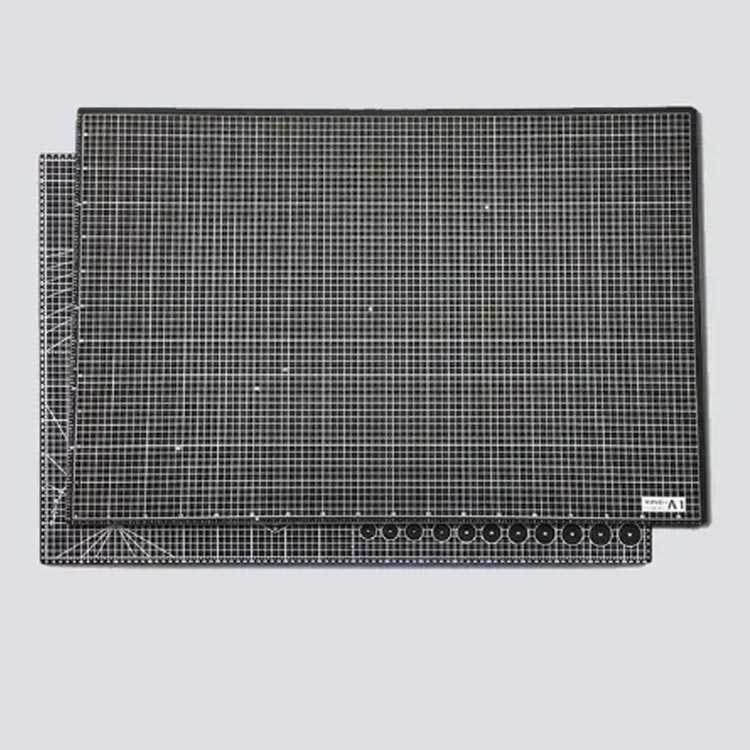 カッターマット 60×90cm 大判 A1 洋裁 手芸 業務用 工作 カッティングマット 工作マット カッター板 下敷き デスクマット 両面 3mm 造