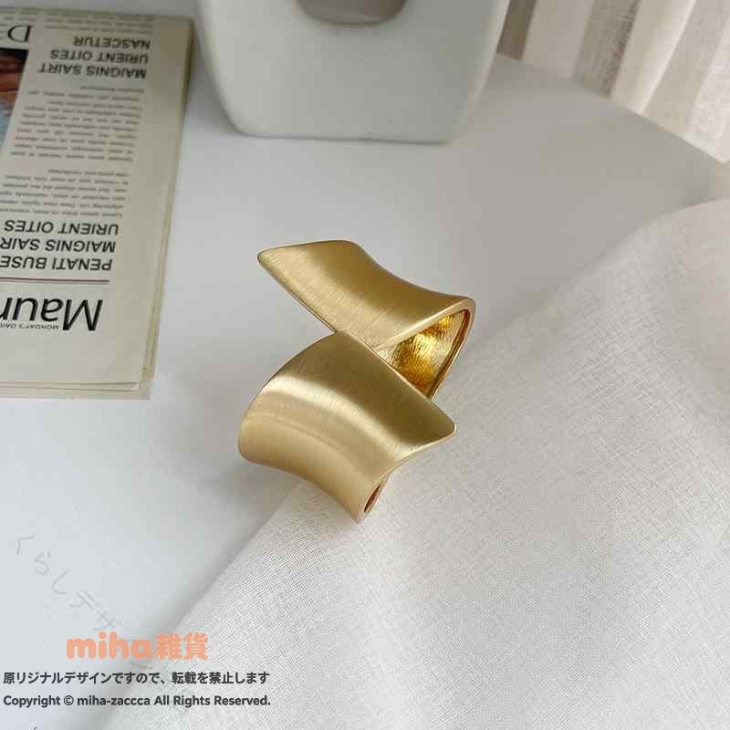 カーテンタッセル カーテン留め 北欧風 欧米風 シンプル 高級感 金属製 スプリング...