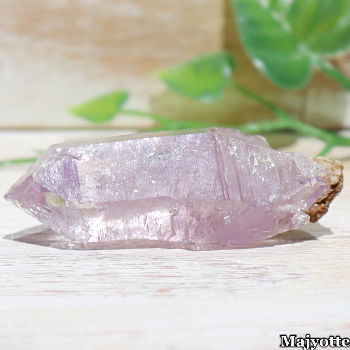 ベラクルスアメジスト メキシコ ベラクルス産 【23mm×59mm×19.3mm 32.7g】 手のひらにのるサイズ 世界一 美しい 透け感 透明感 感性 癒し 精神 安定 癒し 浄化 ヒーリングストーン 寝室 玄関 鉱石 鉱物 天然石 原石 パワーストーン