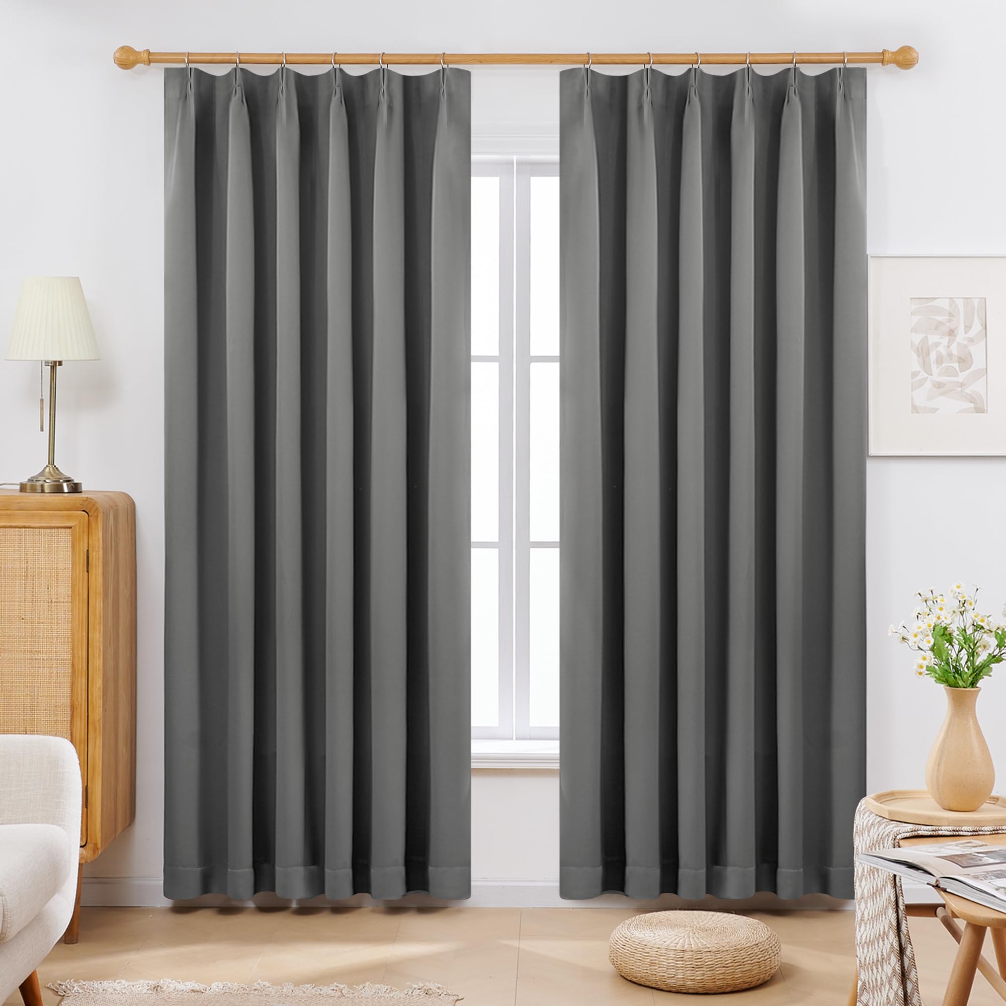 Rakuten - Deconovo カーテン 1級遮光 2枚組 幅100×丈178cm 厚手 ドレープ 形態記憶 洗濯OK UVカット 日本JSL認証 遮光率99.99% 昼夜の視線対策 省エネ 寝室 リビング用 アジャスターフック対応 グレー