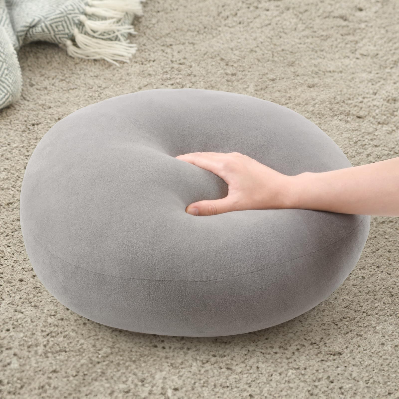 JEMAジェマ 抱き枕 クッション マシュマロ ラウンド もちもちクッション ふわふわ 極軟 雲のような 円型 丸い ソファーくっしょん 座布団 かわいい もっちり なめらか スエード調生地 丸型 ダークグレー 直径約55cm