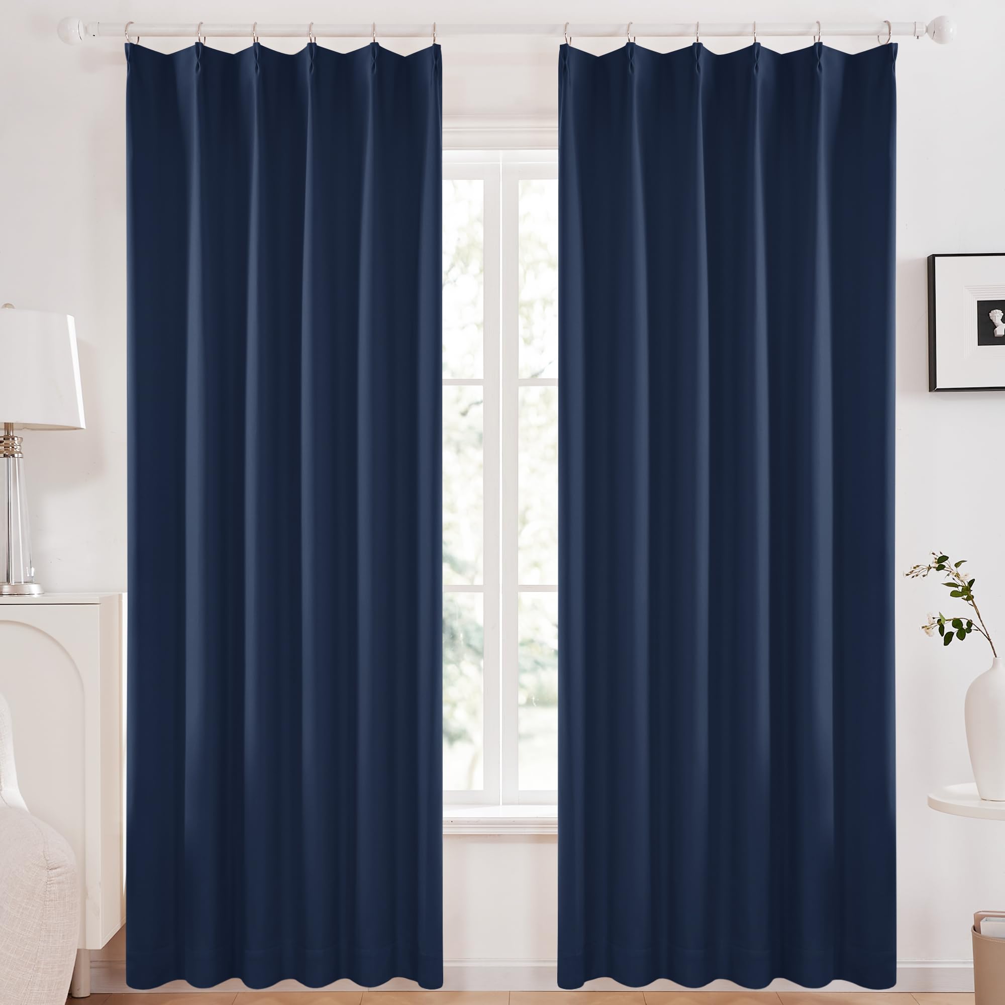 楽天SelectSHOP 岐阜 楽天市場店Deconovo カーテン 遮光 2枚セット 幅100cm×丈135cm 1級遮光 小窓 ドレープカーテン UVカット 形態記憶加工済み 断熱 節電対策 昼夜目隠し 保温 おしゃれ 洗える ネイピーフルー
