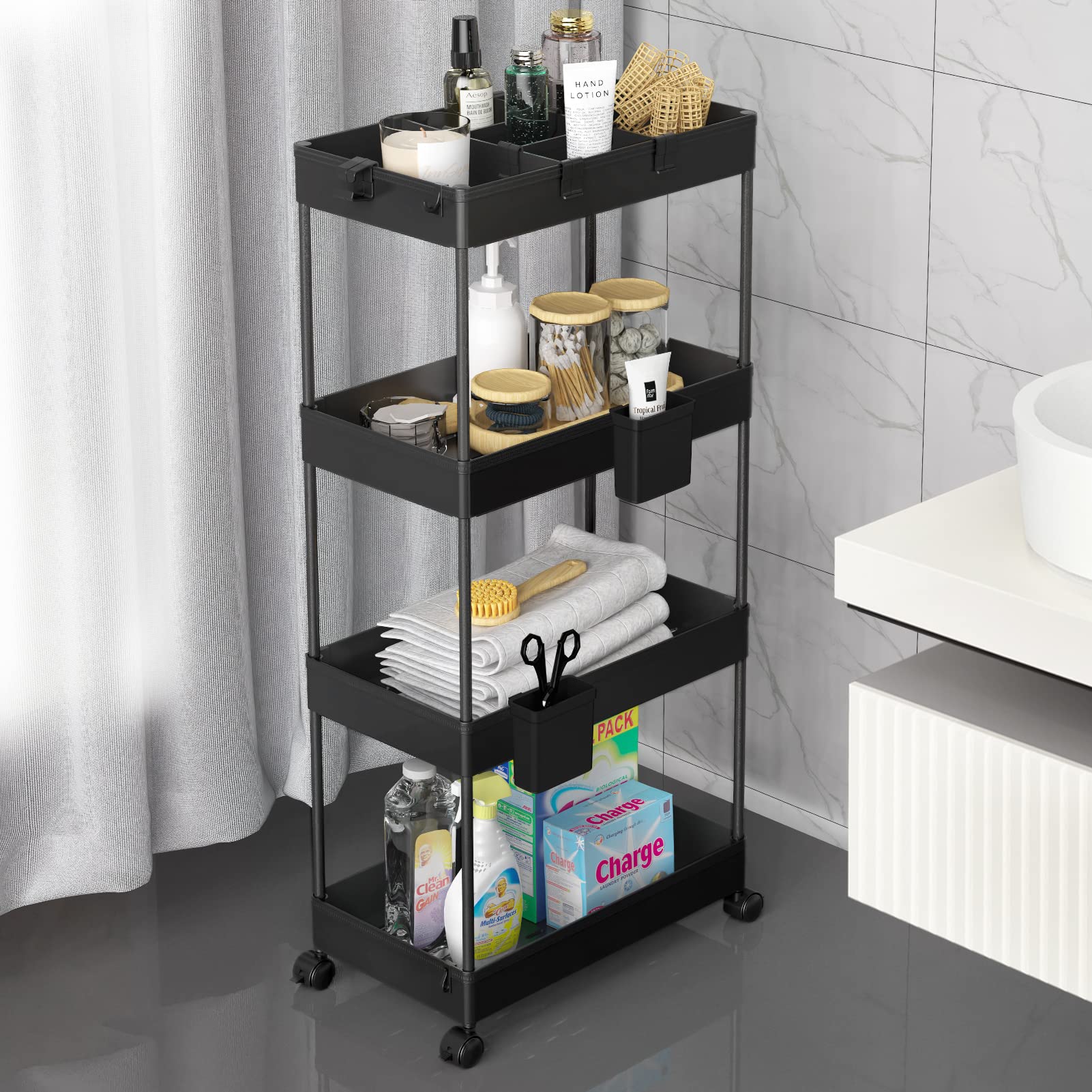 楽天SelectSHOP 岐阜 楽天市場店SPACEKEEPER キッチンワゴン 隙間収納 スリム 22cm 収納カップ 仕切板付き 多機能 小物 食品 調味料 キャスター付き 組立簡単 浴室 台所 冷蔵庫横 4段 ブラック