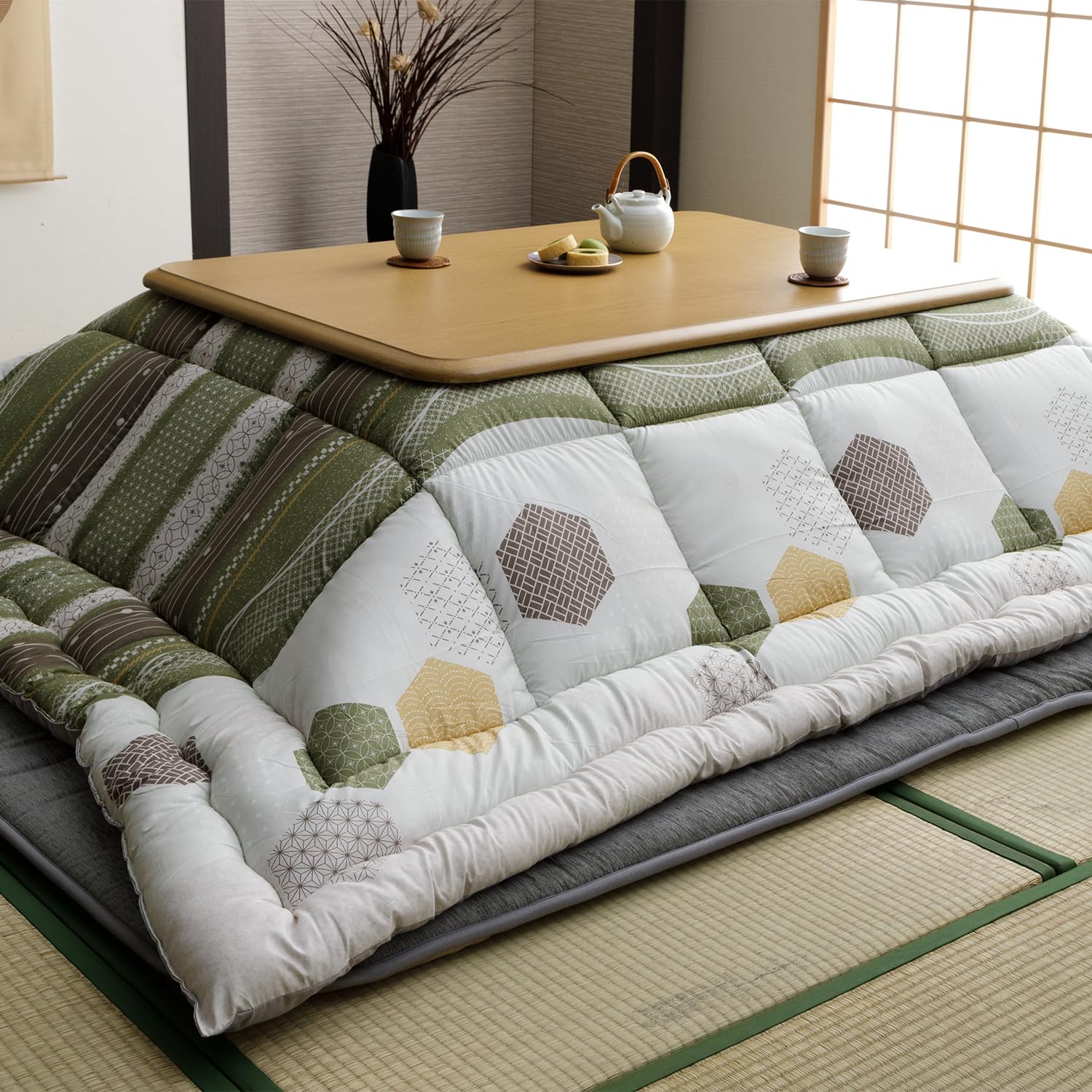 イケヒコ 日本製 こたつ布団 コインランドリーで洗えて乾燥できる こたつ 掛布団 くるみ 約205×205cm グリーン ふっくら ボリューム 洗える 丸洗い おしゃれ 和柄 和モダン 正方形 #1152040120103