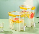 冷蔵庫 ポット 冷水筒 3.5L/4.5L 麦茶ポット 蛇口付き 大容量 ピッチャー 冷水ポット ドリンクサーバー 耐熱 耐冷 食洗機対応冷水筒 横置き 洗いやすい 飲料水 お茶 炭酸 冷蔵庫に入れる 水差し プラスチック PP材質 軽量 耐久性 おしゃれ 水筒 ビール樽飲料ディスペンサー