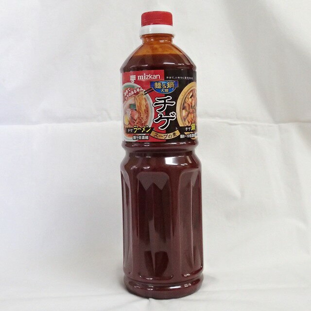 使用方法 ラーメンスープ / 本品1：水または湯8 鍋 / 本品1：水または湯7〜9 名称 調味料 内容量 1270g 保存方法 常温品 賞味期限 2ケ月以上 原材料名 アミノ酸液、糖類（砂糖、果糖ぶどう糖液糖）、食塩、みそ、唐辛子、にんにく、醸造酢、しょうゆもろみ、魚醤（魚介類）コチュジャン、ラージャン、ごま油、煮干し粉末、鶏脂、調味料（アミノ酸等）トウガラシ色素、香辛料抽出物、増粘剤（キサンタンガム）（原材料の一部に小麦を含む） 販売者 （株）ミツカン　愛知県半田市　　韓国料理　チゲの素！ 味噌、唐辛子、にんにく、コチュジャンをベースに魚醤、煮干し等を加えた濃厚でコクのあるスープの素です。 ラーメン、鍋はもちろんクッパのスープ、焼きそば、チャーハン等の炒め物にもお使いいただけます。