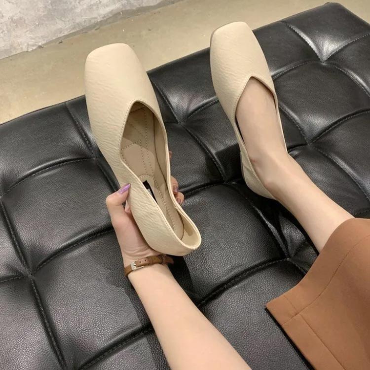 【50円クーポン配布中!】携帯スリッパ おしゃれ 折らない 携帯シューズ パンプス V...