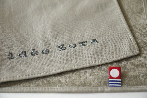 【バレンタイン　5％OFFクーポン】今治タオル ハンカチーフ【イデア ゾラ オム】 ハンドタオル 綿100% 無地 薄手 ブラック/グレー格安通販　バレンタイン　人気　ランキング