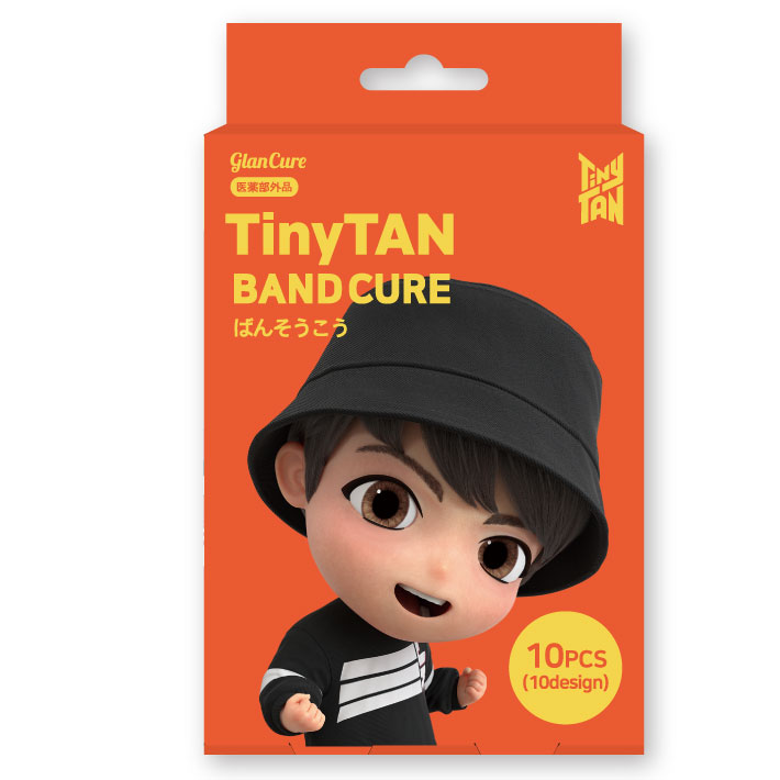 世界的人気を誇るBTS 彼らのTinyTANがプリントされた可愛い絆創膏が発売☆ メンバーごとに異なる10種のデザイン入り 本体サイズ：約1.9×7.2cm PKサイズ：約10×7.3cm