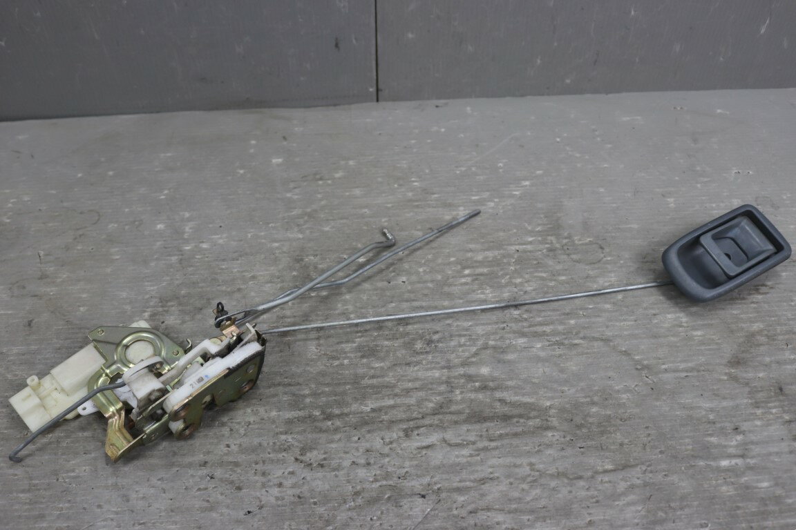 トヨタ デュエット 1.3V(M101A) 純正 破損無 左前 ドアロックアクチュエーター 左フロント p060219 中古20260107