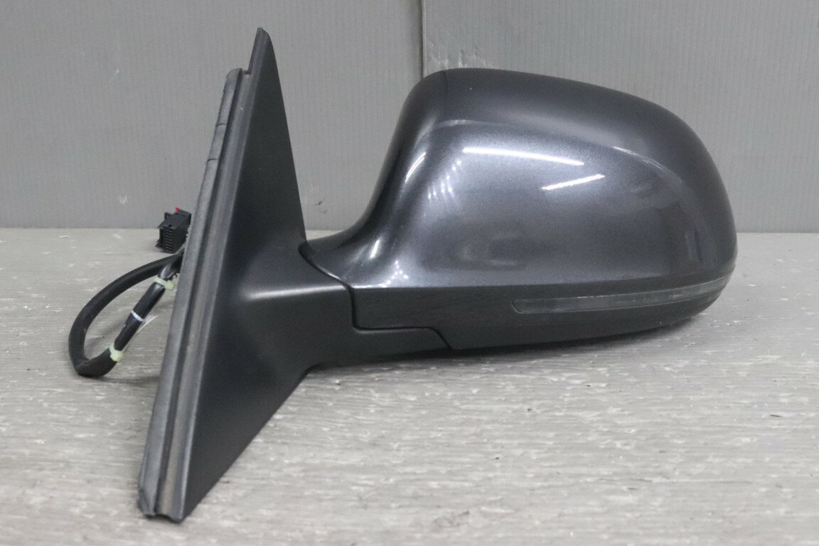 アウディ A4 アバント 1.8 TSFI 前期(8K 8KCDH B8) 純正 破損無 動作保証 左 ドアミラー 電格 10P 10ピ..