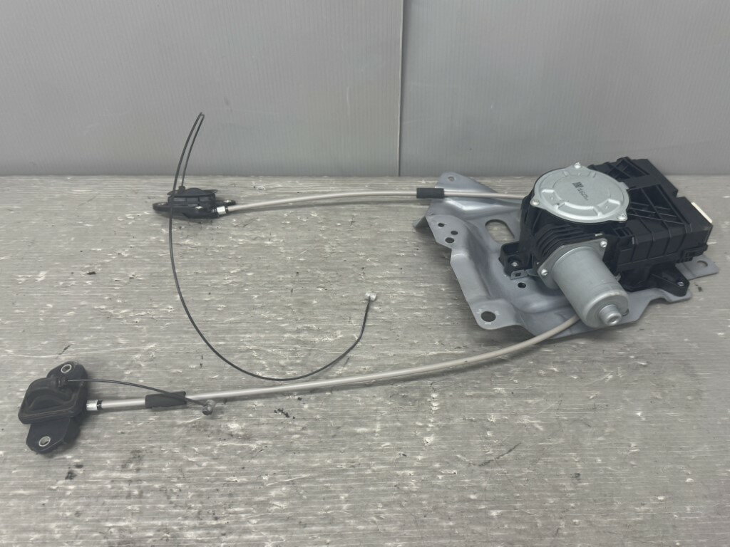 オデッセイ アブソルート 前期(RC1) 純正 破損無 動作保証 右 パワースライドモーター p051978 中古20250118