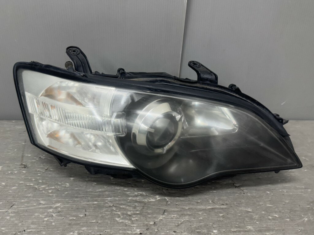 レガシィ アウトバック 2.5I C型(BP9) 純正 コイト 破損無 動作保証 右 ヘッドライト HID バラスト レベ キセノン ヘッドランプ 100-20792 p052116 中古20250122
