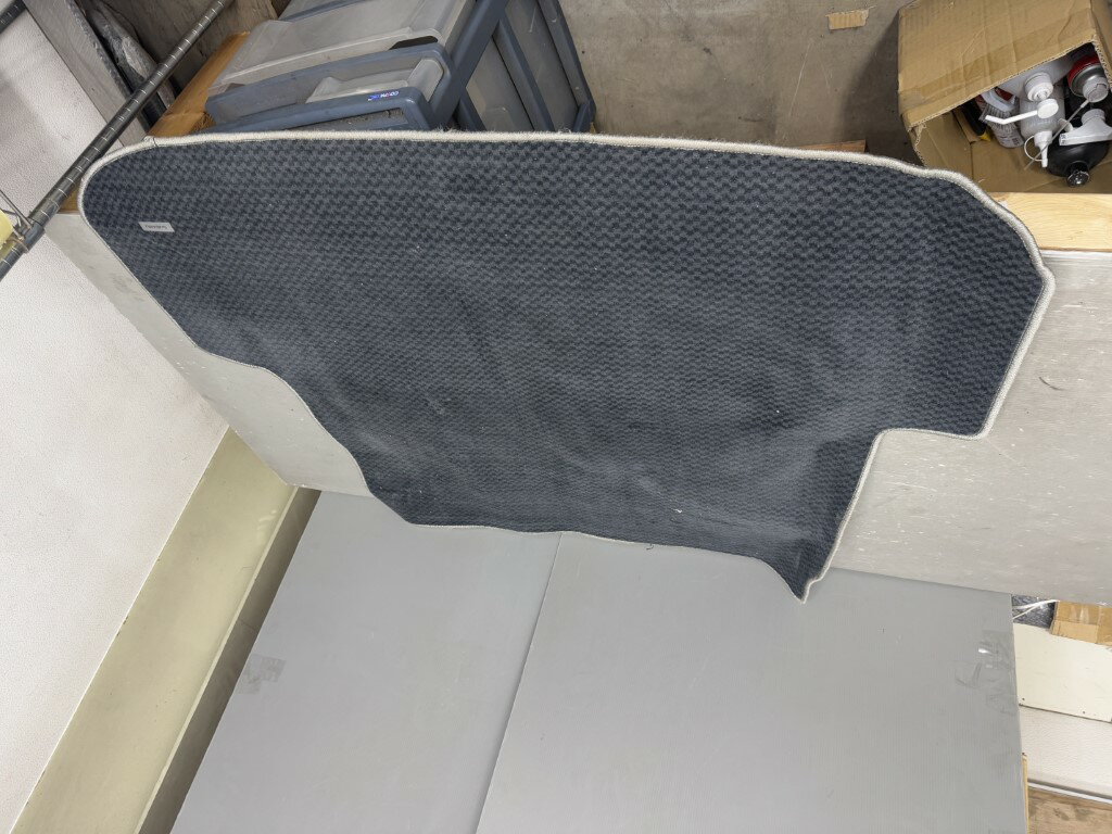 レガシィ アウトバック 2.5I C型(BP9) 純正 破損無 トランクマット ラゲッジマット p052122 中古20250122