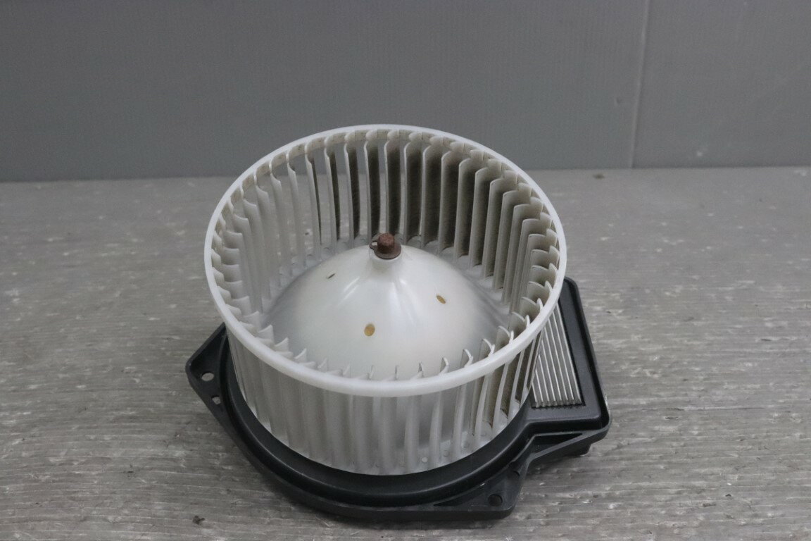 セレナ キタキツネ ハイルーフ 寒冷地 後期(TC24 C24) 純正 破損無 動作保証 ブロアファンモーター ヒーターモーター 27220-4N060 p052247 中古20250125