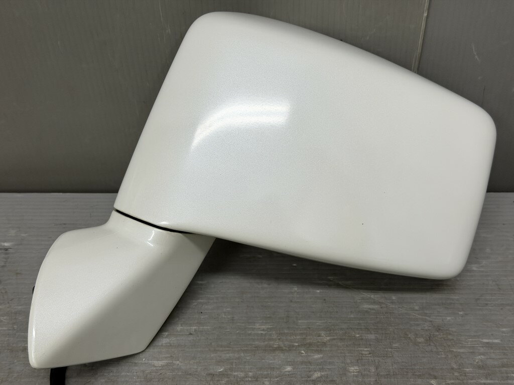 日産 プレサージュ X 4WD 前期(PNU31 U31) 純正 破損無 動作保証 左ドアミラー ヒーター 電格 7P 7ピン QX1 サイドミラー 左ミラー 96302-CN100 p060546 中古20260126