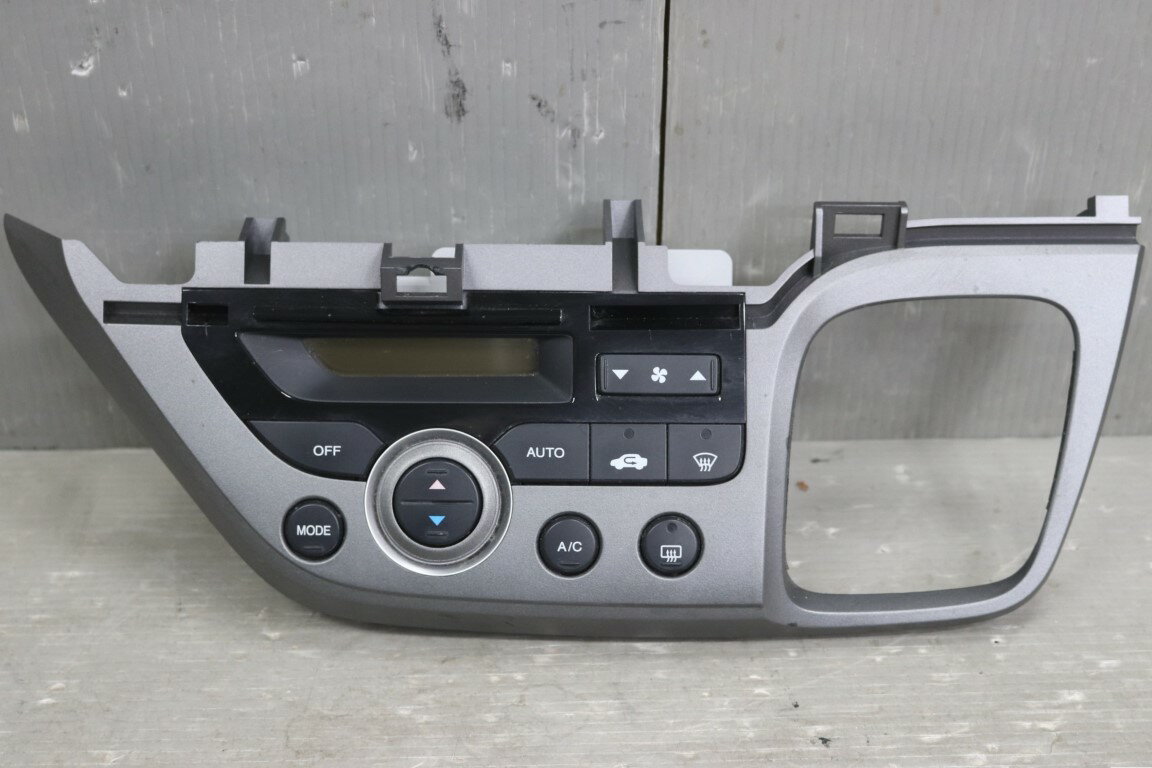 ストリーム RSZ 前期(RN6) 純正 スタンレー 動作保証 エアコンスイッチ シフトパネル D07JD p060518 中古20260126