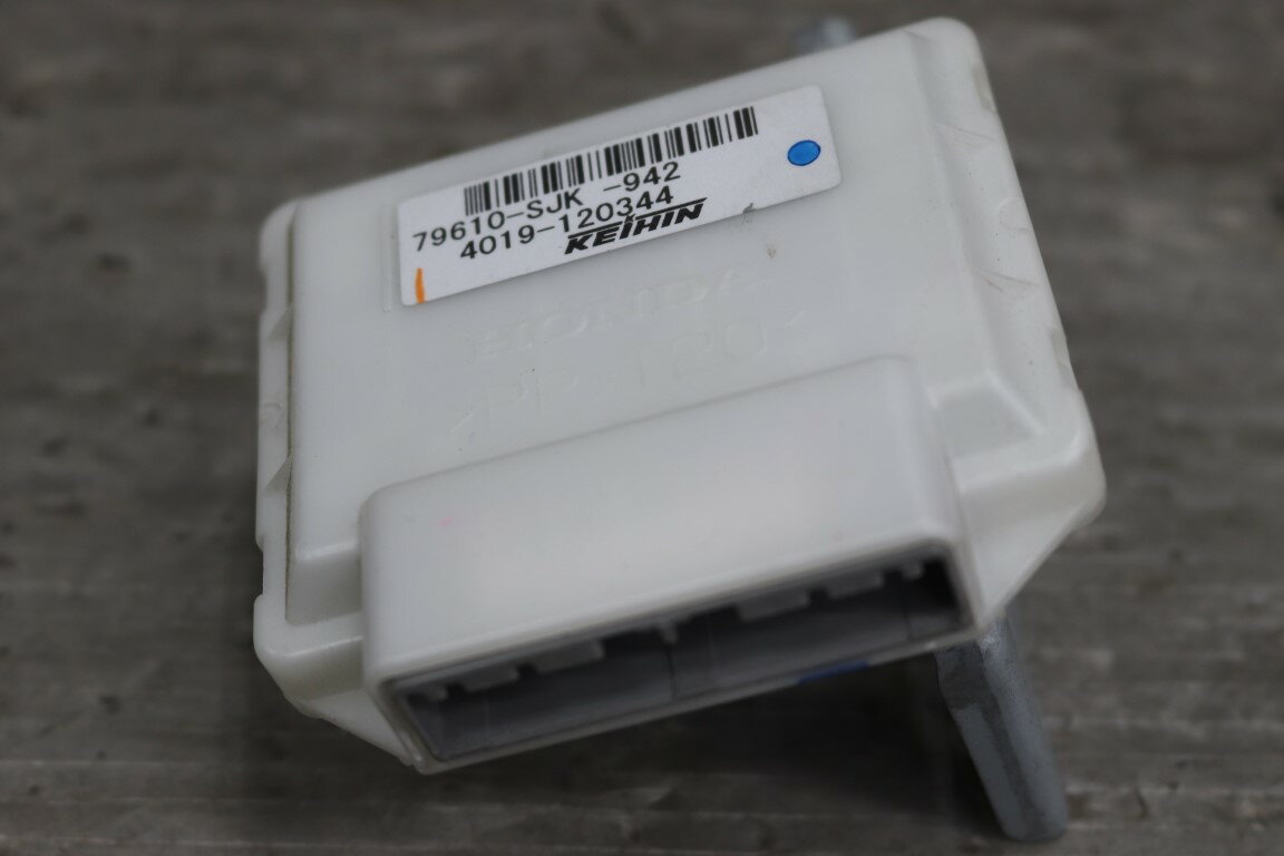 エリシオン VG エアロ ナビスペシャルパッケージ 後期(RR3) 純正 KEIHIN 破損無 エアコンコンピューター ACコンピューター 79610-SJK-942 p060522 中古20260126