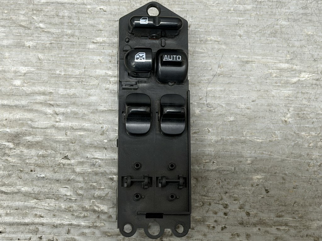 日産 パルサー M1 3ドア ハッチバック(FN14 N14) 純正 破損無 動作保証 パワーウィンドウスイッチ マスタースイッチ 運転席 右側 25401-73C01 p060556 中古20260127