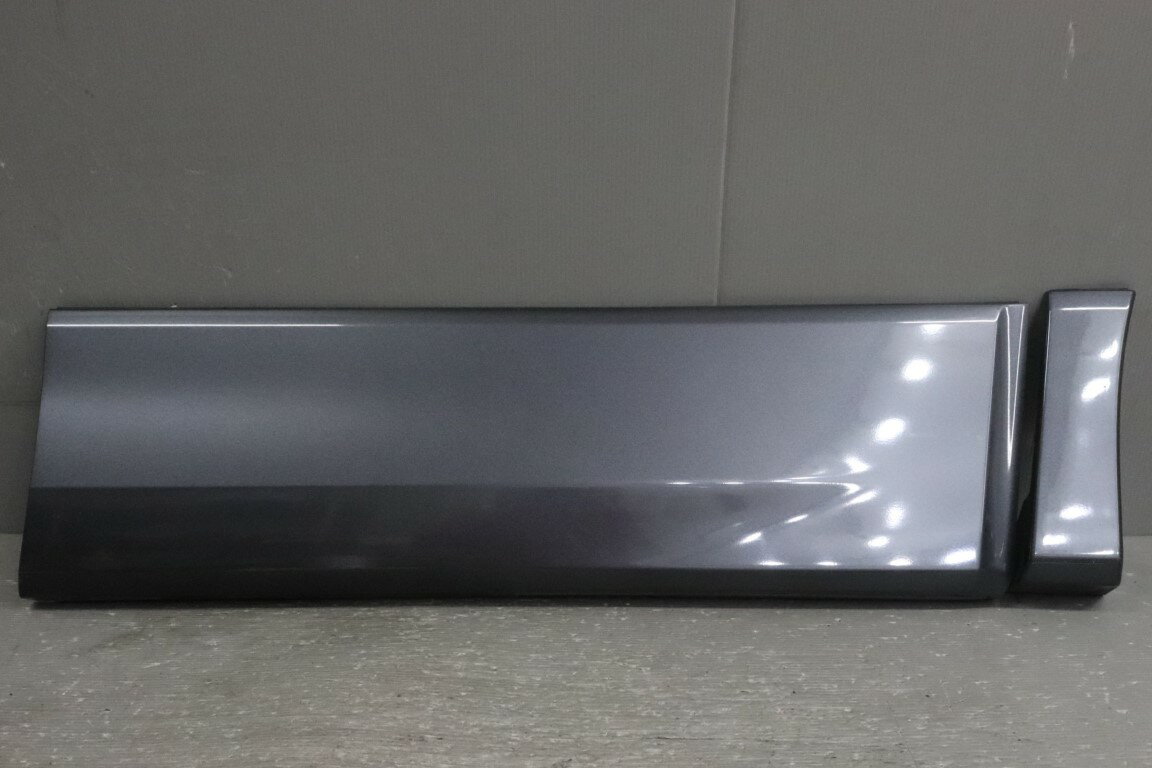 Rakuten - ヴェルファイア 2.4Z プラチナセレクション 前期(ANH20) 純正 破損無 右前 ドアプロテクター マッドガード付 1G3 右 フロント p052430 中古20250129