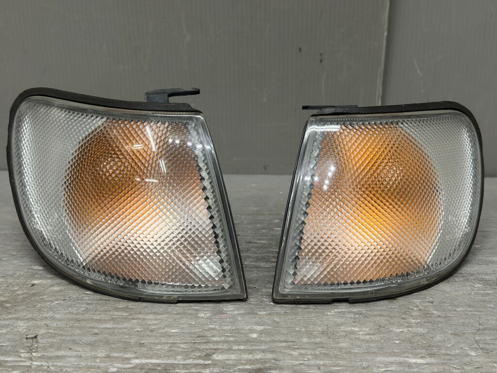 乐天商城 - 日産 パルサー M1 3ドア ハッチバック(FN14 N14) 純正 イチコー 破損無 動作保証 フロント コーナーランプ 左右セット ウィンカーランプ 右 左　B6130-50C00 B6135-50C00 クリアランスランプ 3305 p060575 中古20260128