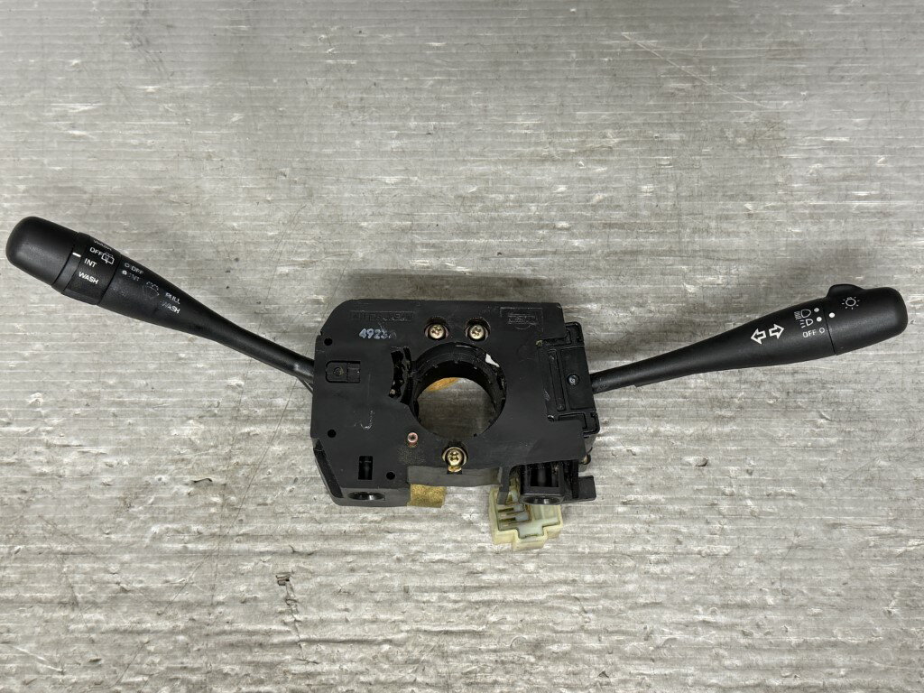 日産 パルサー M1 3ドア ハッチバック(FN14 N14) 破損無 動作保証 コンビネーションスイッチ ディマースイッチ ワイパースイッチ ライトスイッチ p060576 中古20260128