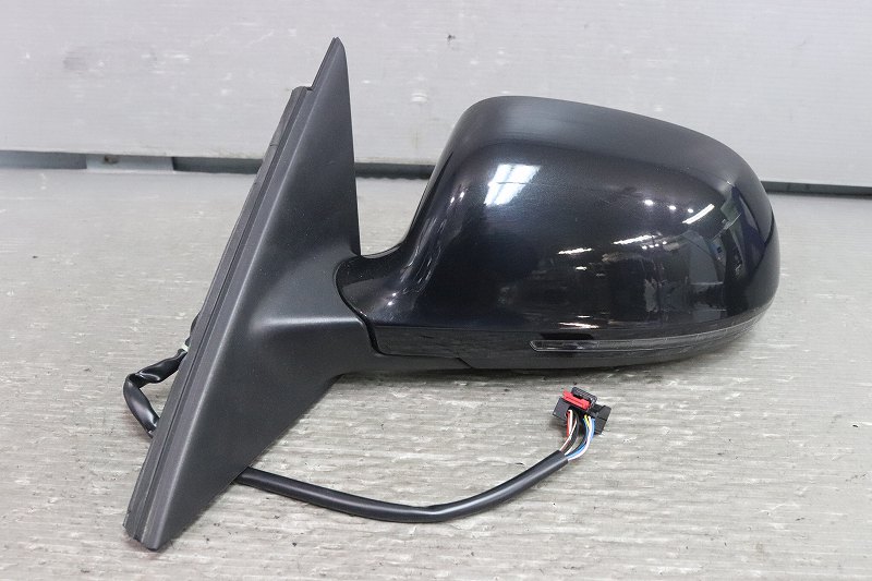 アウディ A4 アバント 1.8T FSI 右H Audi (8KCDH 8K) 純正 左 ドアミラー 電格 10P 10ピン ウインカー ヒーター 黒 ブラック 18133 020931 p044461 中古20240318