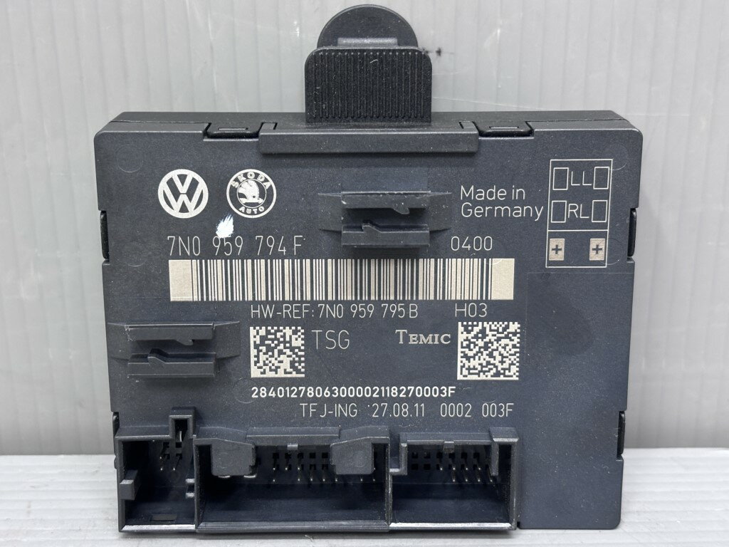 VW シャラン 右H(7N CAV) 純正 破損無 動作保証 ドアコントロールユニット 右 後 ドア コントロールユニット コンピューター 7N0 959 794 F p060670 中古20260205