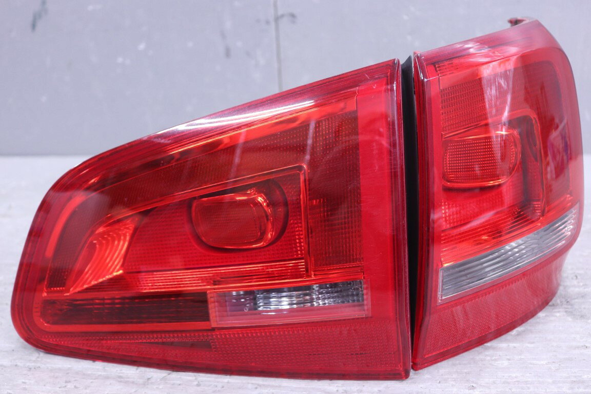 Rakuten - VW シャラン 右H(7NCAV 7N) 純正 Valeo 破損無 動作保証 右テールランプ フィニッシャー付 LED全点灯OK テールライト p060732 中古20260207