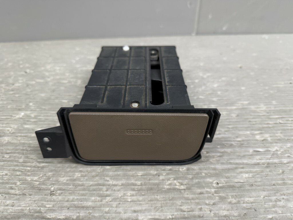 ホンダ CR-V 前期(RD5) 純正 ドリンクホルダー p052718 中古20250215