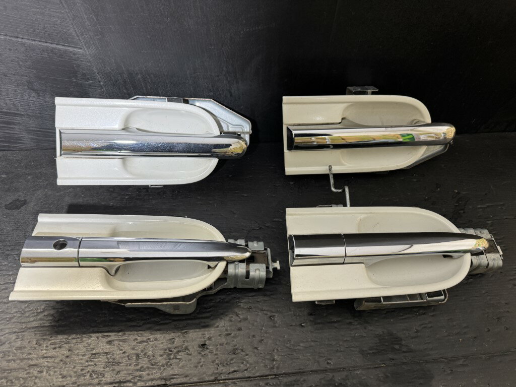 エリシオン VG 前期(RR3) 純正 破損無 動作保証 ドア アウターハンドル 前後左右 1式 NH683P p060847 中古20260218