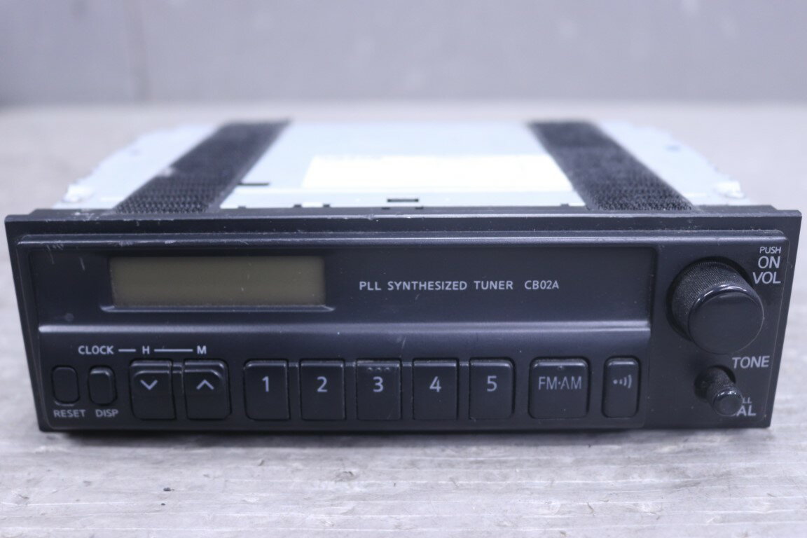 セドリック スーパーカスタム 営業車 セダン LPG(QJY31 Y31) オーディオデッキ RN-9414R ラジオ clarion クラリオン 日産 p060896 中古20260219