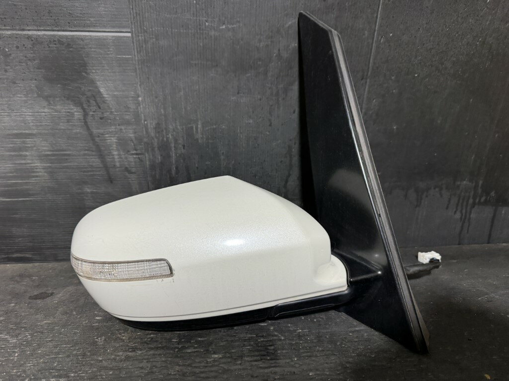 エリシオン VG 前期(RR3) 純正 破損無 動作保証 右 ドアミラー ウィンカー 電格 9P 9ピン NH624P p060959 中古20260221