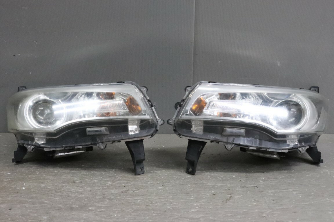 三菱 ekワゴン カスタム G 後期(B11W) 純正 スタンレー 破損無 動作保証 ヘッドライト HID バラスト レベ付 キセノン 左右セット ヘッドランプ W1048 p053066 中古20250227