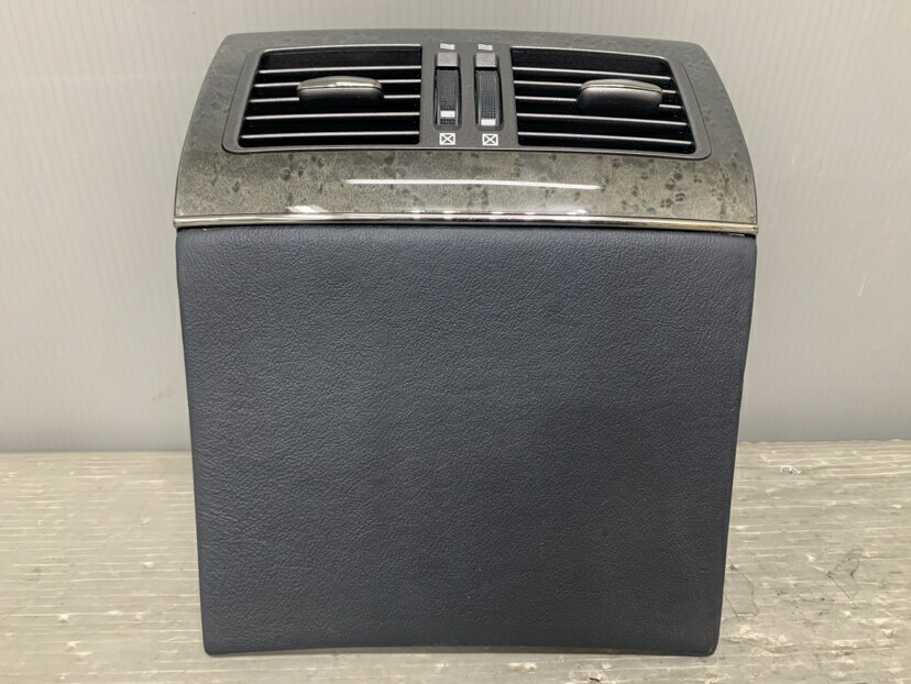 レクサス LS600h 純正 破損無 動作保証 リア エアコン吹出口 ルーバー レザー 黒木目 p053150 中古20250303