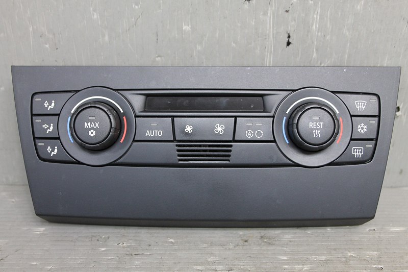 BMW 3シリーズ E90 320i セダン 右ハンドル(E90) 純正 VDO エアコン スイッチパネル 6411 6981120-01 p045637 中古20240423