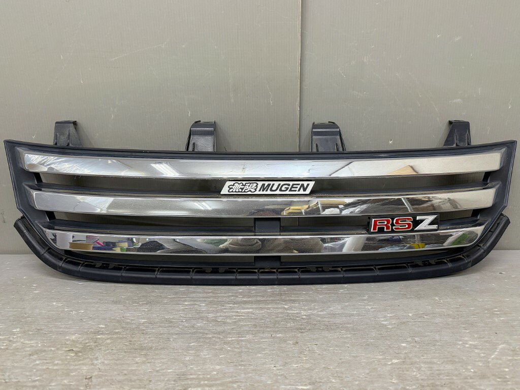 ホンダ ストリーム RSZ 前期(RN8) 純正 MUGEN 無限 フロントグリル ラジエーターグリル グリル MUGEN 75100-XLA-K0S0-MK p061280 中古20260313