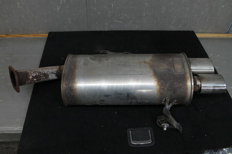 BMW 3シリーズ 318i ツーリング ワゴン 右ハンドル 前期(E46 N42 AY20) 社外 FUJITSUBO リアマフラー スポーツマフラー 二本出しマフラー p045881 中古20240425