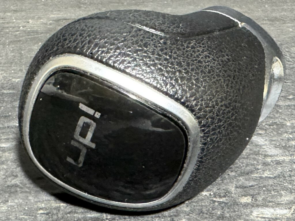 Rakuten - VW アップ！ UP! 右H(AA AACHY) 純正 破損無 シフトノブ p061362 中古20260316