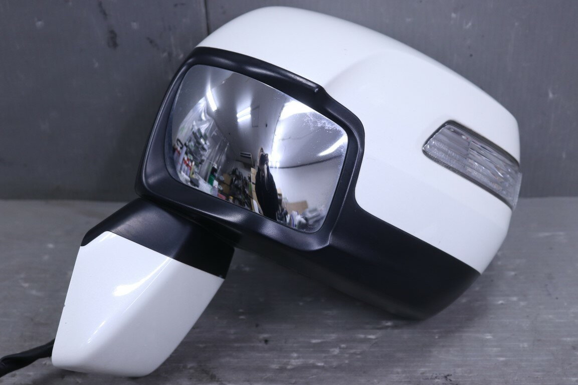 Rakuten - ステップワゴン G Lパッケージ 前期(RK1) 純正 動作保証 左ドアミラー 電格 7P 7ピン ウィンカー付 NH624P サイドミラー 左ミラー p061418 中古20260318
