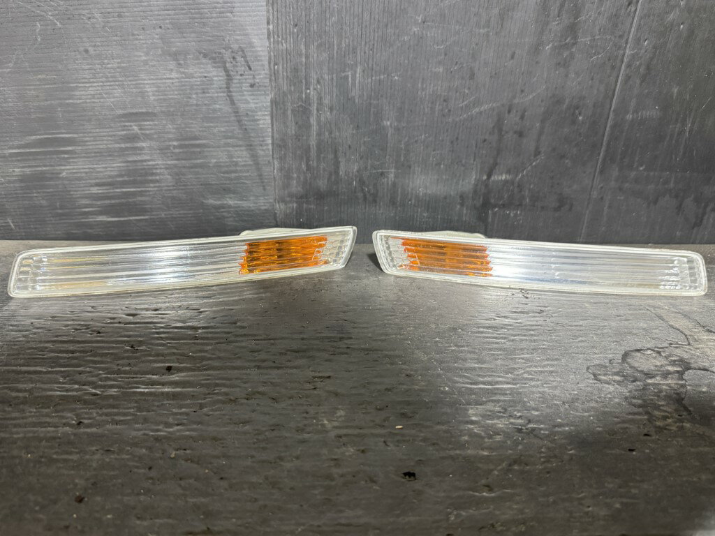 乐天商城 - VW ニュービートル 右H 後期(9CBFS 9C) 純正 破損無 動作保証 フロントウィンカーランプ コーナーランプ 左右セット 1C0953042 p061386 中古20260318