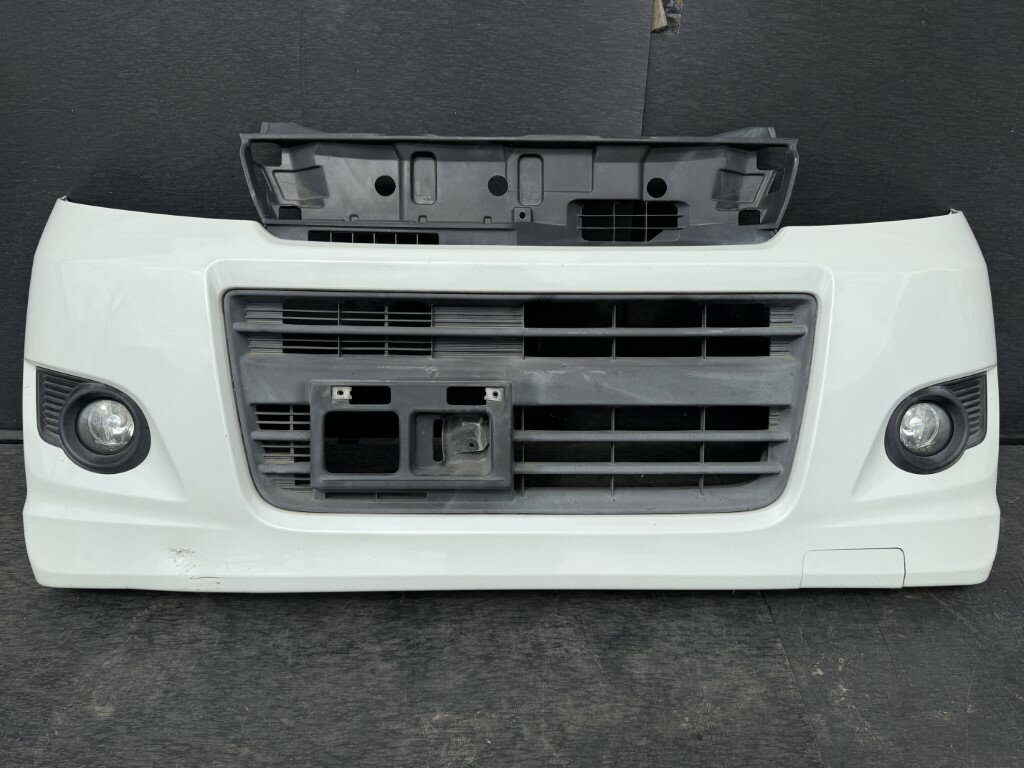 スズキ ワゴンR スティングレー 2型(MH23S WSXE-LA2) 純正 フロントバンパー Fバンパー Z7T 71711-70K50 p061467 中古20260319