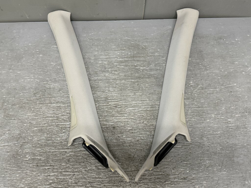 スカイライン セダン 350GT SP(PV36 V36) 純正 破損無 Aピラー トリム フロント ピラートリム p061532 中古20260324