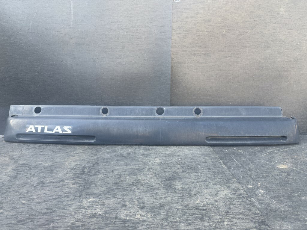 Rakuten - 日産 アトラス トラック ロングボディ 低平床 DX AT(H4F23) 純正 カウルトップパネル 61870 0T000 p061542 中古20260324
