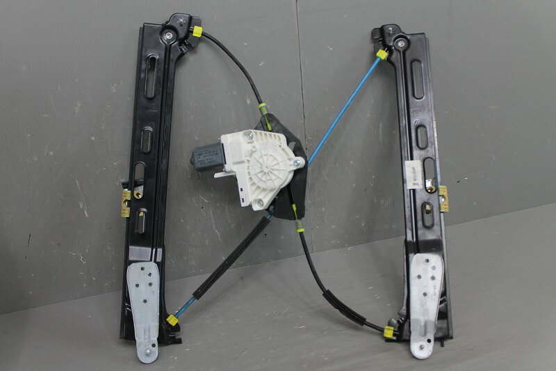 VW シャラン TSI コンフォートライン BMT 右ハン(7NCAV 7N) 右 リア パワーウィンドウ レギュレーター モーター 8K0 959 801 B p046756 中古20240502