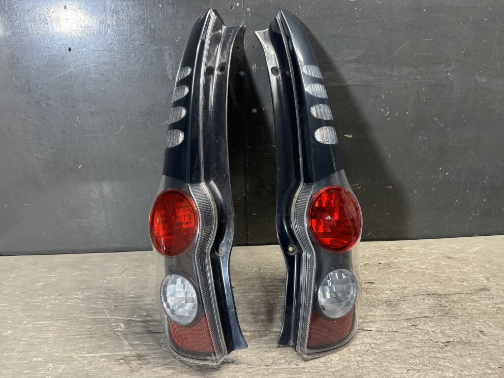 l275s l285s用純正テールランプ ダイハツ(純正) ミラカスタム(L275S、L285S)用テールライト のパーツ