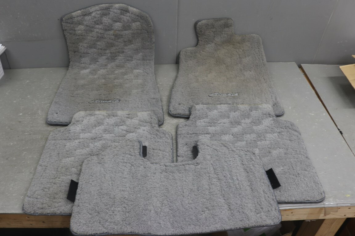 トヨタ クラウン アスリート 後期(GRS184) 純正 破損無 フロアマット 1台分セット p053860 中古20250405