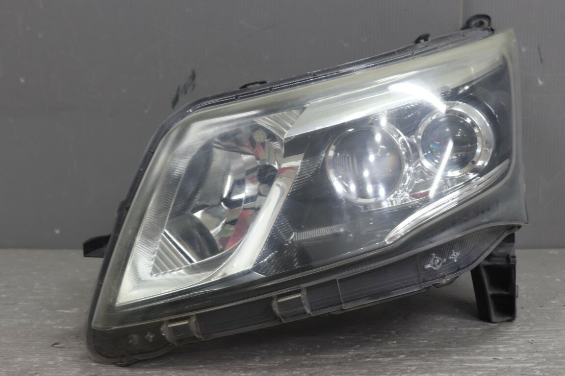 ダイハツ ムーヴ カスタムX リミテッド SA(LA100S) 純正 コイト 破損無 動作保証 左 ヘッドライト LED ヘッドランプ 100-51094 p054279 中古20250416